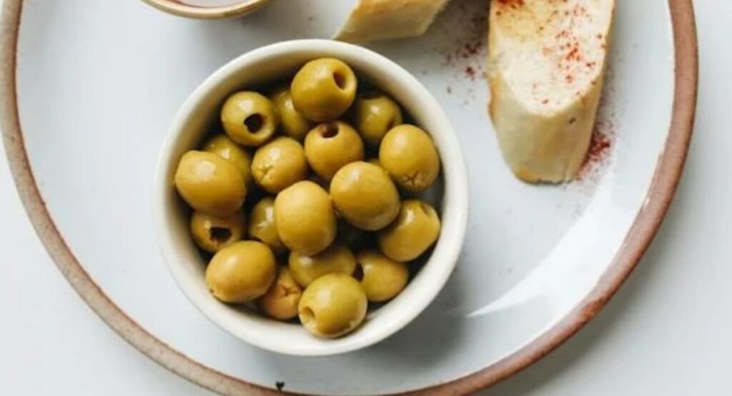 Avoid Olives for Weight loss, Check more 10 Vegetables